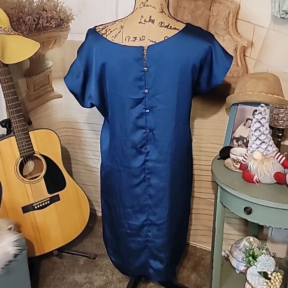 Forever 21 Essentials Dress Size S - Picture 4 of 6